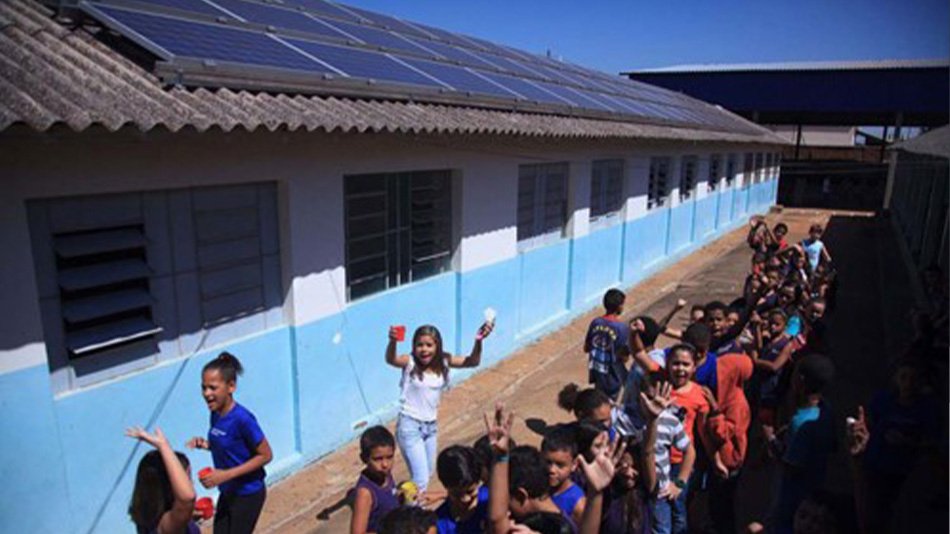 Painéis solares em instituição de ensino Jardim Reginalice em Barueri, economiza R$ 1,1 mil por mês
